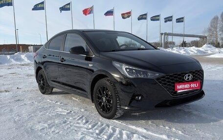 Hyundai Solaris II рестайлинг, 2021 год, 1 680 000 рублей, 7 фотография