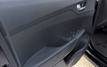 Hyundai Solaris II рестайлинг, 2021 год, 1 680 000 рублей, 22 фотография