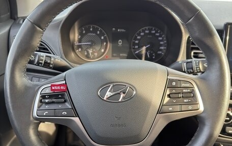 Hyundai Solaris II рестайлинг, 2021 год, 1 680 000 рублей, 18 фотография