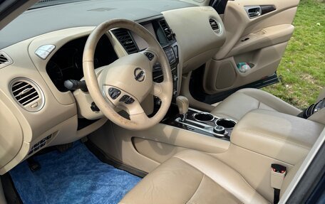 Nissan Pathfinder, 2015 год, 2 000 000 рублей, 16 фотография