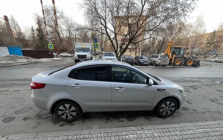 KIA Rio III рестайлинг, 2013 год, 750 000 рублей, 5 фотография
