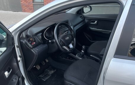 KIA Rio III рестайлинг, 2013 год, 750 000 рублей, 8 фотография