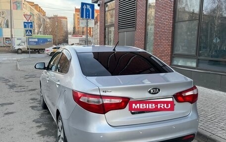 KIA Rio III рестайлинг, 2013 год, 750 000 рублей, 3 фотография