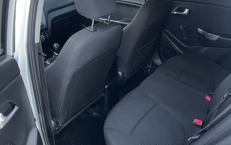 KIA Rio III рестайлинг, 2013 год, 750 000 рублей, 10 фотография