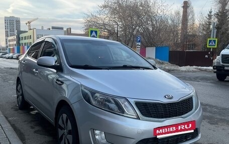 KIA Rio III рестайлинг, 2013 год, 750 000 рублей, 6 фотография