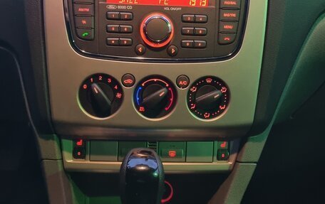 Ford Focus II рестайлинг, 2010 год, 815 000 рублей, 10 фотография