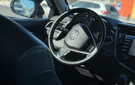 Toyota Camry, 2018 год, 2 150 000 рублей, 11 фотография