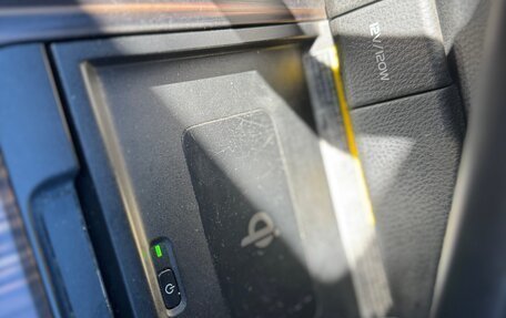 Toyota Camry, 2018 год, 2 150 000 рублей, 21 фотография