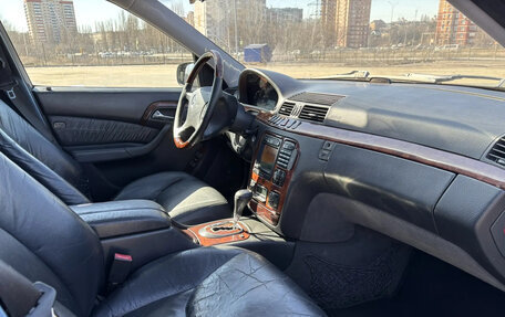 Mercedes-Benz S-Класс, 1999 год, 750 000 рублей, 4 фотография