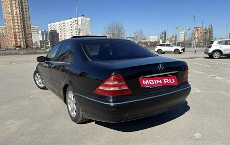 Mercedes-Benz S-Класс, 1999 год, 750 000 рублей, 2 фотография