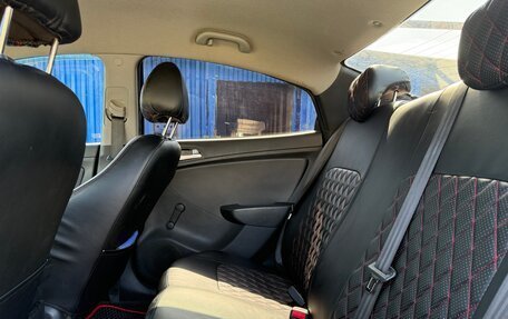 Hyundai Solaris II рестайлинг, 2012 год, 500 000 рублей, 9 фотография