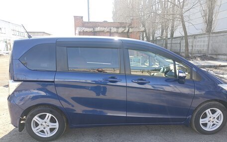 Honda Freed I, 2016 год, 1 350 000 рублей, 12 фотография
