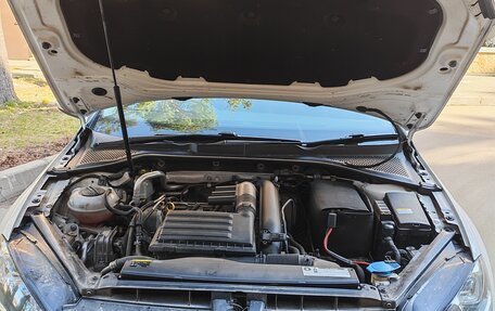 Volkswagen Golf VII, 2015 год, 1 450 000 рублей, 9 фотография