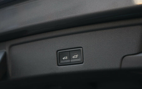 Volkswagen Touareg III, 2020 год, 4 749 000 рублей, 38 фотография