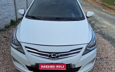 Hyundai Solaris II рестайлинг, 2016 год, 1 100 000 рублей, 1 фотография