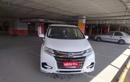 Honda Odyssey IV, 2018 год, 2 450 000 рублей, 3 фотография