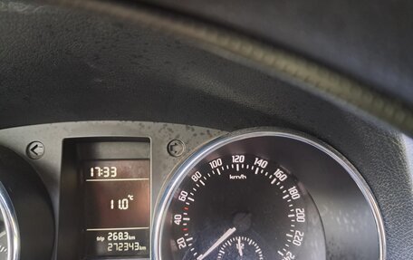 Skoda Yeti I рестайлинг, 2011 год, 520 000 рублей, 10 фотография