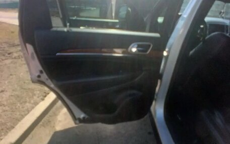 Jeep Grand Cherokee, 2011 год, 1 600 000 рублей, 5 фотография