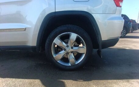 Jeep Grand Cherokee, 2011 год, 1 600 000 рублей, 16 фотография