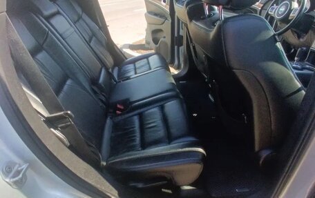 Jeep Grand Cherokee, 2011 год, 1 600 000 рублей, 22 фотография