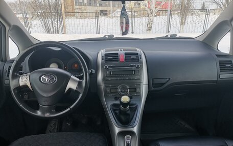 Toyota Auris II, 2008 год, 750 000 рублей, 6 фотография