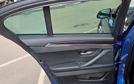 BMW 5 серия, 2014 год, 3 800 000 рублей, 13 фотография