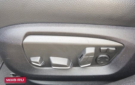 BMW 5 серия, 2014 год, 3 800 000 рублей, 16 фотография