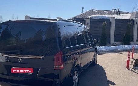 Mercedes-Benz V-Класс, 2016 год, 3 500 000 рублей, 4 фотография