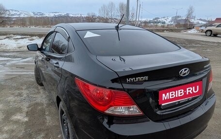 Hyundai Solaris II рестайлинг, 2012 год, 710 000 рублей, 13 фотография