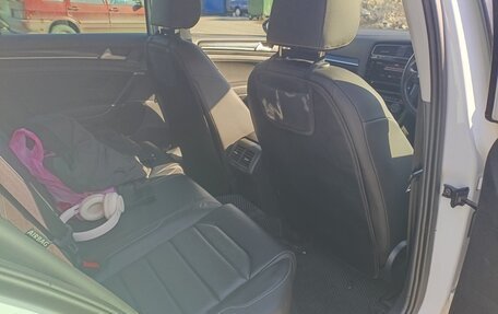 Volkswagen Golf VII, 2019 год, 1 750 000 рублей, 16 фотография