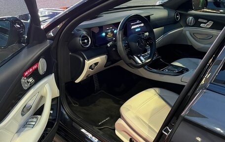 Mercedes-Benz E-Класс AMG, 2021 год, 6 700 000 рублей, 14 фотография