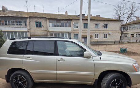 Toyota Highlander III, 2002 год, 1 350 000 рублей, 3 фотография