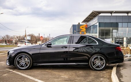 Mercedes-Benz E-Класс, 2020 год, 3 628 000 рублей, 4 фотография