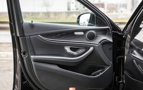 Mercedes-Benz E-Класс, 2020 год, 3 628 000 рублей, 14 фотография