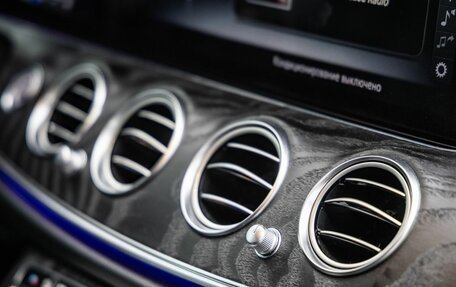 Mercedes-Benz E-Класс, 2020 год, 3 628 000 рублей, 23 фотография