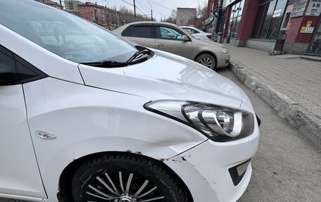 Hyundai i30 II рестайлинг, 2013 год, 800 000 рублей, 10 фотография