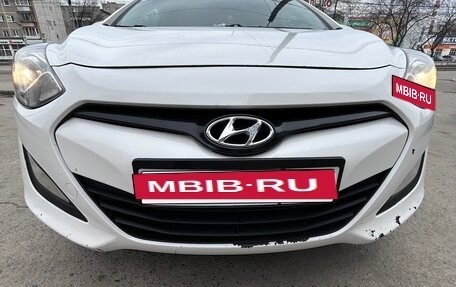 Hyundai i30 II рестайлинг, 2013 год, 800 000 рублей, 13 фотография