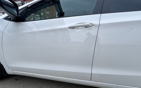 Hyundai i30 II рестайлинг, 2013 год, 800 000 рублей, 16 фотография