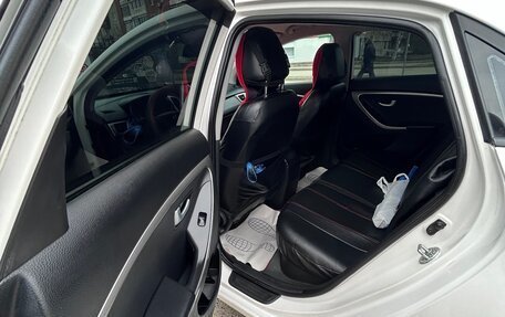 Hyundai i30 II рестайлинг, 2013 год, 800 000 рублей, 20 фотография