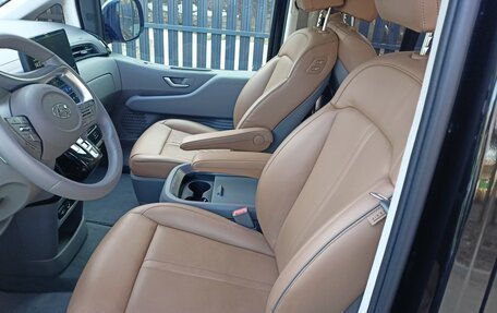 Hyundai Staria, 2021 год, 5 300 000 рублей, 13 фотография