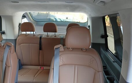 Hyundai Staria, 2021 год, 5 300 000 рублей, 16 фотография