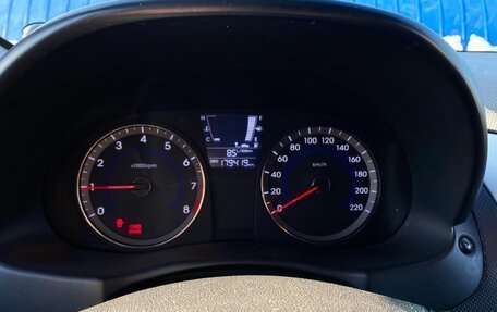 Hyundai Solaris II рестайлинг, 2011 год, 700 000 рублей, 7 фотография