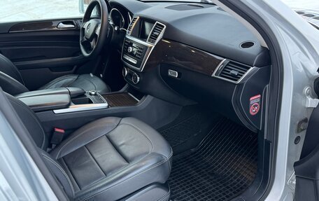 Mercedes-Benz M-Класс, 2015 год, 2 050 000 рублей, 13 фотография