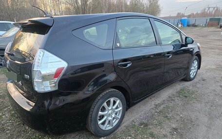 Toyota Prius v (+) I (ZVW40/41) рестайлинг, 2014 год, 1 590 000 рублей, 3 фотография
