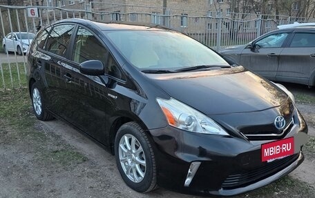 Toyota Prius v (+) I (ZVW40/41) рестайлинг, 2014 год, 1 590 000 рублей, 17 фотография
