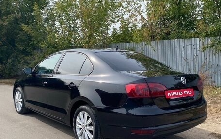 Volkswagen Jetta VI, 2013 год, 1 600 000 рублей, 6 фотография