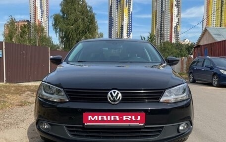 Volkswagen Jetta VI, 2013 год, 1 600 000 рублей, 5 фотография