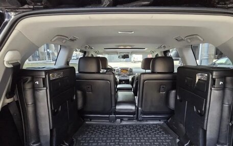 Toyota Land Cruiser 200, 2011 год, 2 700 000 рублей, 4 фотография