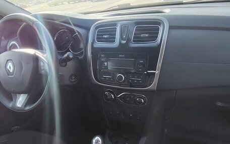 Renault Sandero II рестайлинг, 2018 год, 990 000 рублей, 10 фотография
