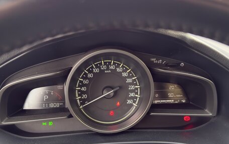 Mazda 3, 2018 год, 1 680 000 рублей, 11 фотография